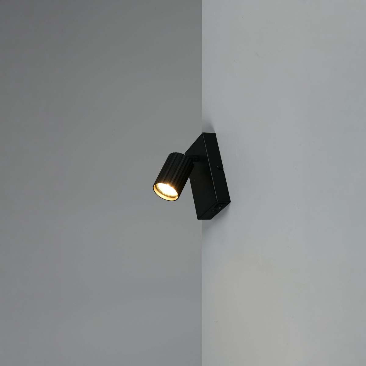 1er Strahler, Wandleuchte, Schwarz, FLEXconnect ready, Schalter, 15 cm Höhe