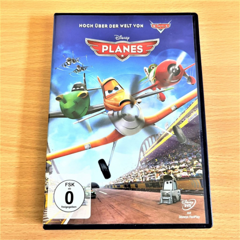 Planes-Hoch-ueber-der-Welt-DVD-Zeichentrickfilm-Animation-Disney-Kinderfilm-06.07.2023-1-1024x1024