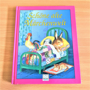 Schoene-alte-Maerchenwelt-Buch-lesen-erzaehlen-Geschichten-Kinder-06.06.2023-1-1024x1024