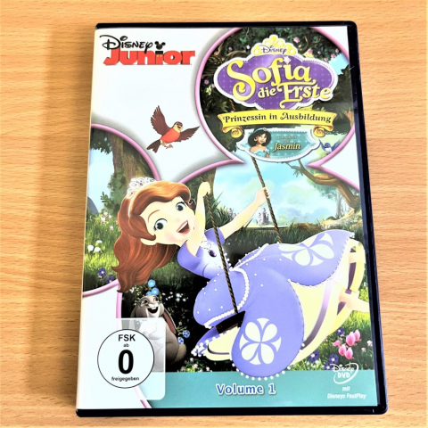 Sofia-die-Erste-Prinzessin-in-Ausbildung-DVD-Trickfilm-Animation-Disney-Kinderfilm-06.07.2023-1-1024x1024