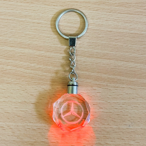 Schlüsselanhänger Mercedes Benz - mit wechselnden Farben - Accessoires - Auto - Sammeln - leuchten - 2