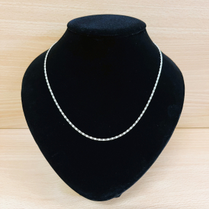 halskette – schmuck – silberfarben – gliederkette – damenschmuck – modeschmuck – kette – elegant – accessoire – 1