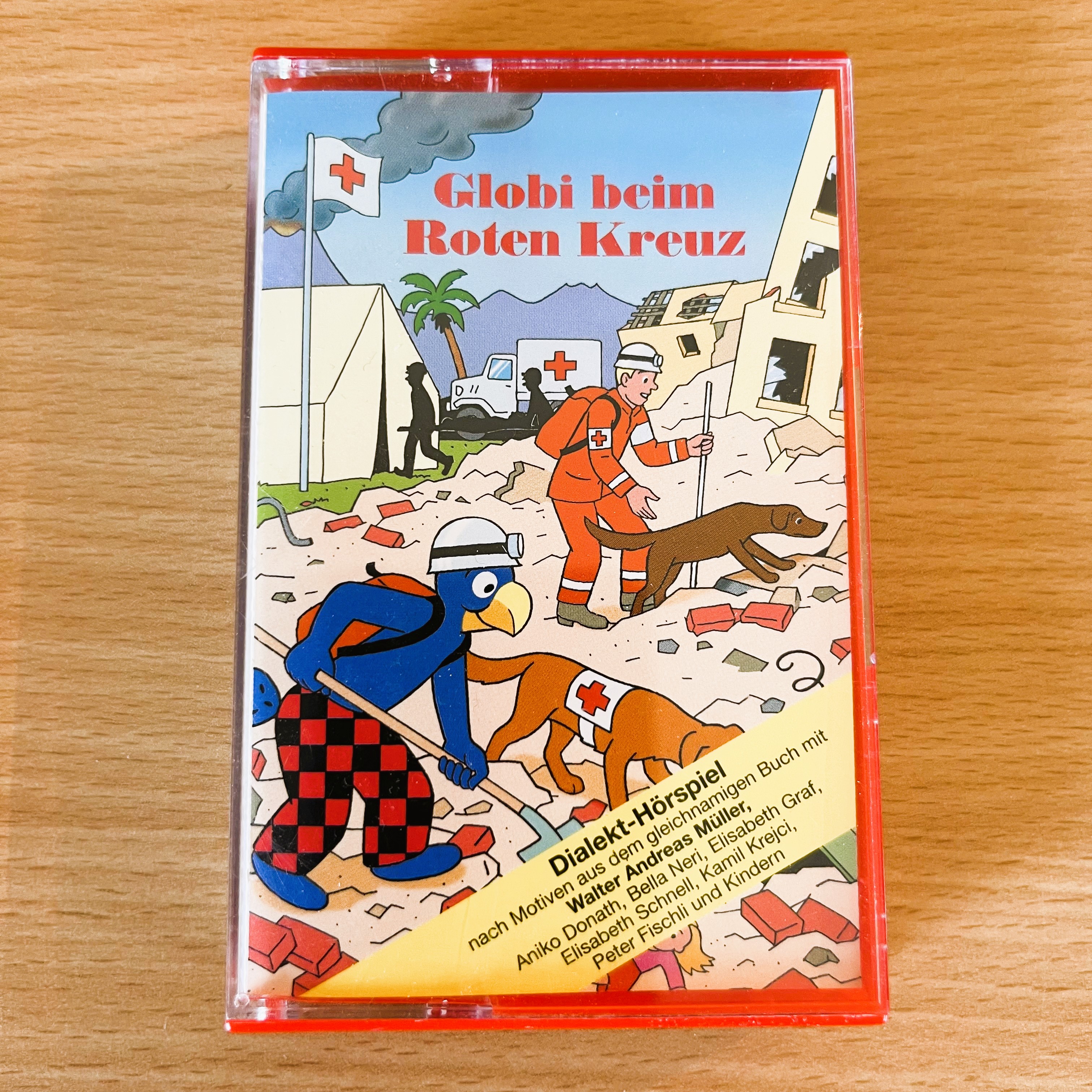globi-rotes-kreuz-kassette-dialekt-hörspiel-kinder-schweiz-audio-retro-vintage-sammler-rettung-einsatz - 1